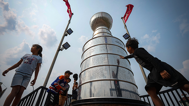 Canada hopes eighth time a charm as nation seeks first Stanley Cup in a generation